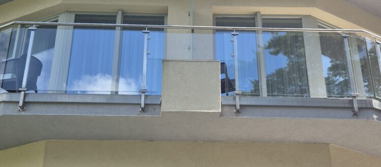 Hotel 60 m do plaży Krynica Morska, pokoje z widokiem na morze